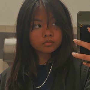 Meet your Posher, Alyxus